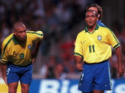 对一位处在 对一位处在